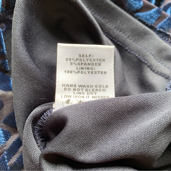 Abbeline Royal Blue Leopard Chemise Style Dress - Picture 11 of 14